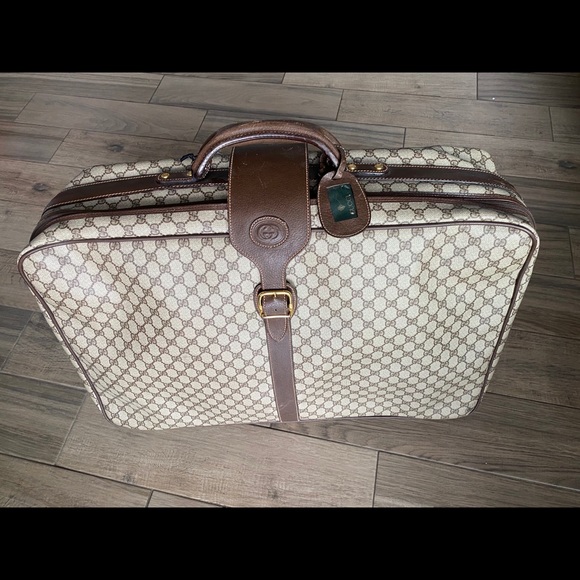 Vintage authentic Gucci luggage suitcase - Picture 14 of 14
